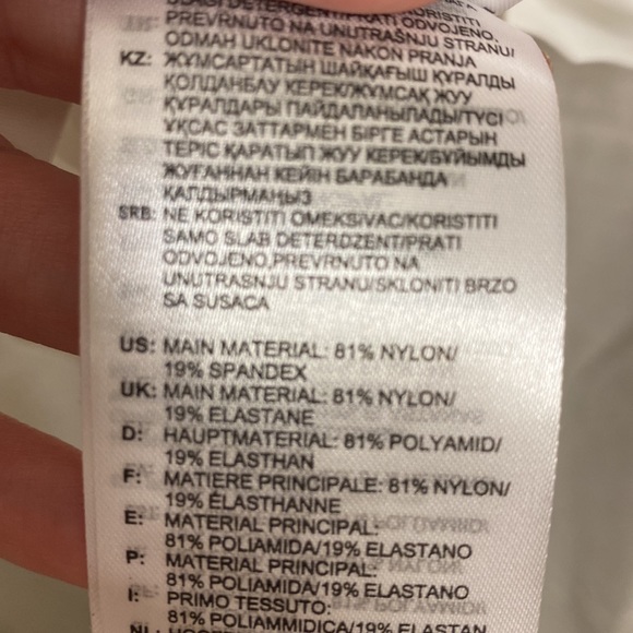 NWT Adidas X Peloton Cropped top Shirt size large white

B - Picture 6 of 6